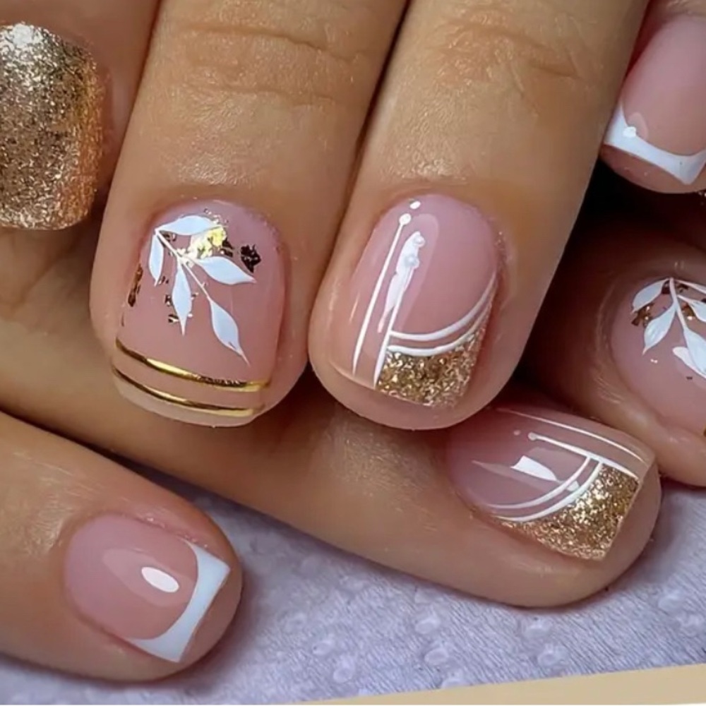 🍒🍒 24 Pieces French Tip Press On Nails
